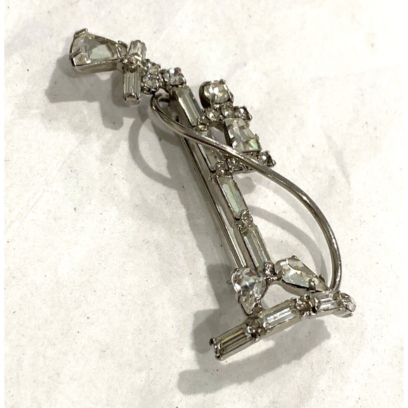Vintage brooch silvertone and clear white rhinestone antique stick telephone pin - Picture 1 of 9
